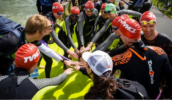 尊龙凯时的同事们在塞内加尔完成了75000公里的植树目的